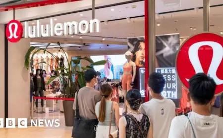 Lululemon squeezed by tariffs and weaker sales