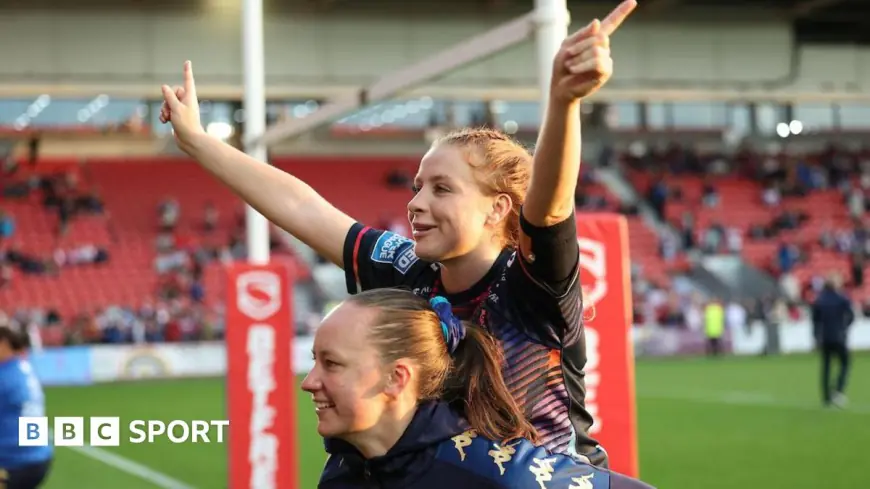 Wigan defeat Saints to lift League Leaders' Shield